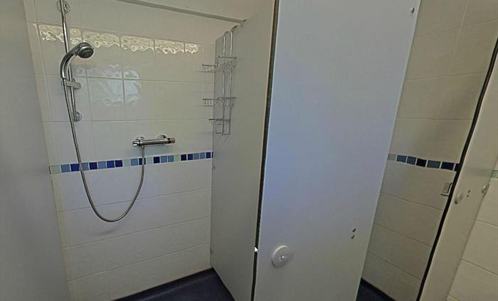 CYAT shower area